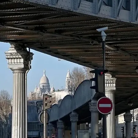 Facile D'acces Et Entretenu Par Femme De Menage Paris