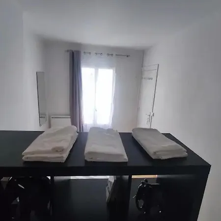 Apartment Facile D'acces Et Entretenu Par Femme De Menage Paris